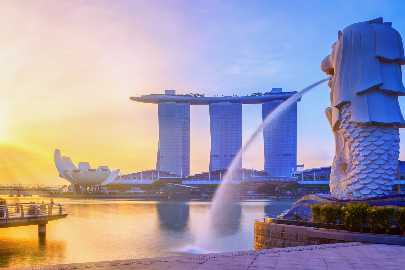 What is the best month to visit Singapore?